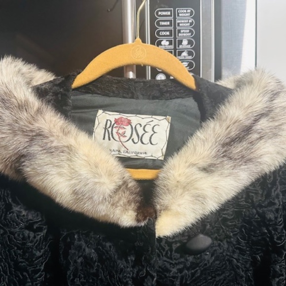 Rosee Colorblock Velvet Pattern and Real Mink Fur (M) - Picture 3 of 16